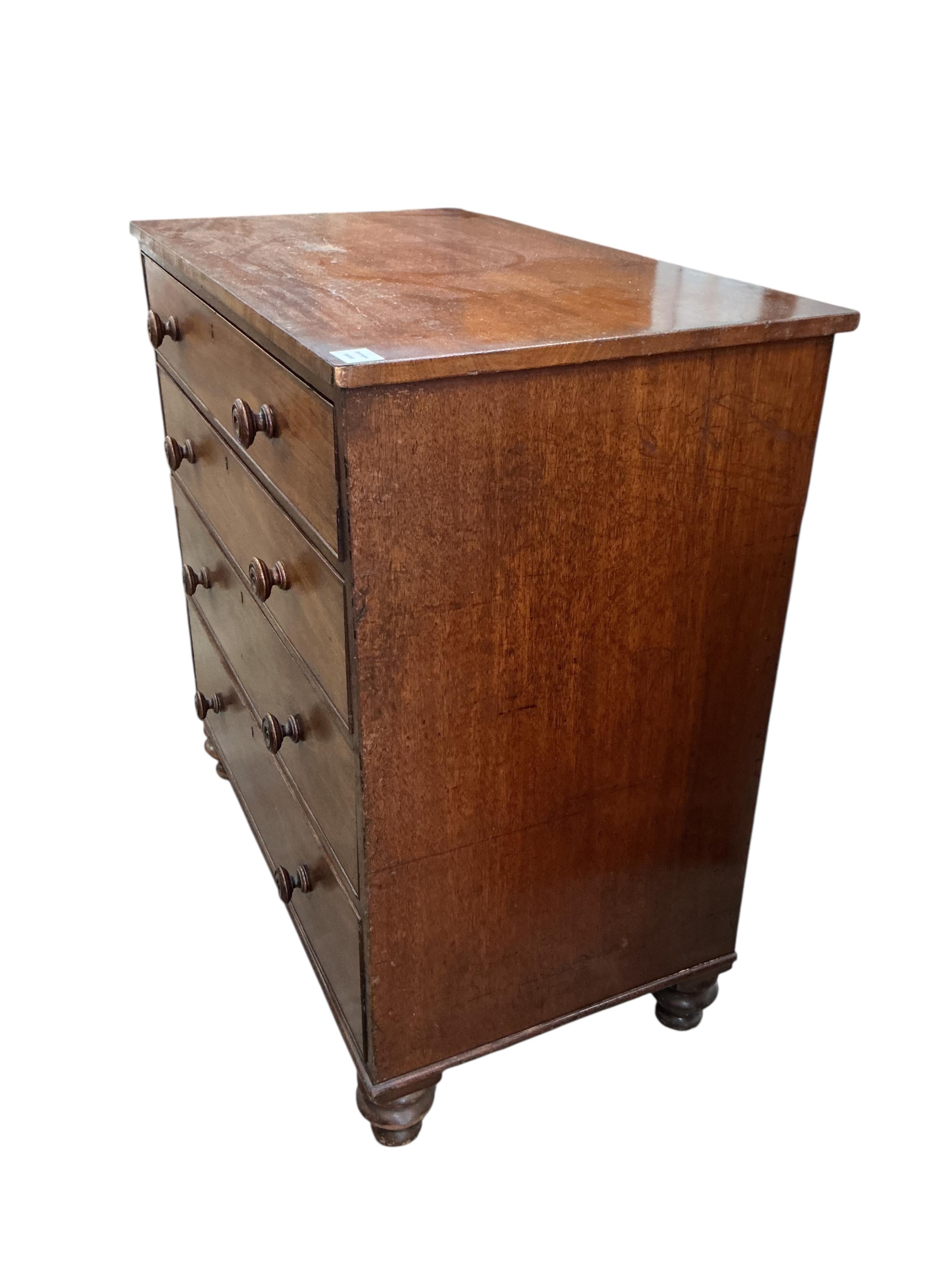 A Victorian mahogany chest of drawers, width 93cm, depth 52cm, height 96cm